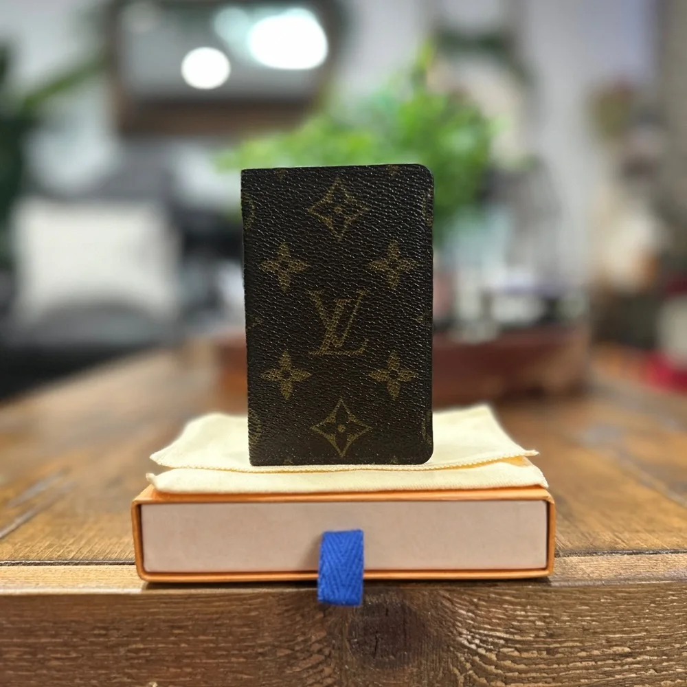 Louis Vuitton Monogram Card Holder Business Card Case Entrupy Authenticated COA